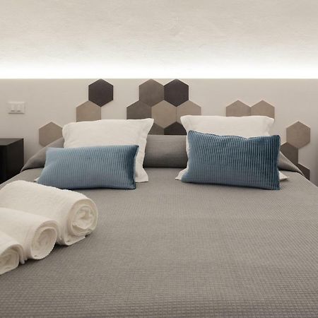 Apartamento B22 - Comfy Beautiful Loft Monopoli Exterior foto