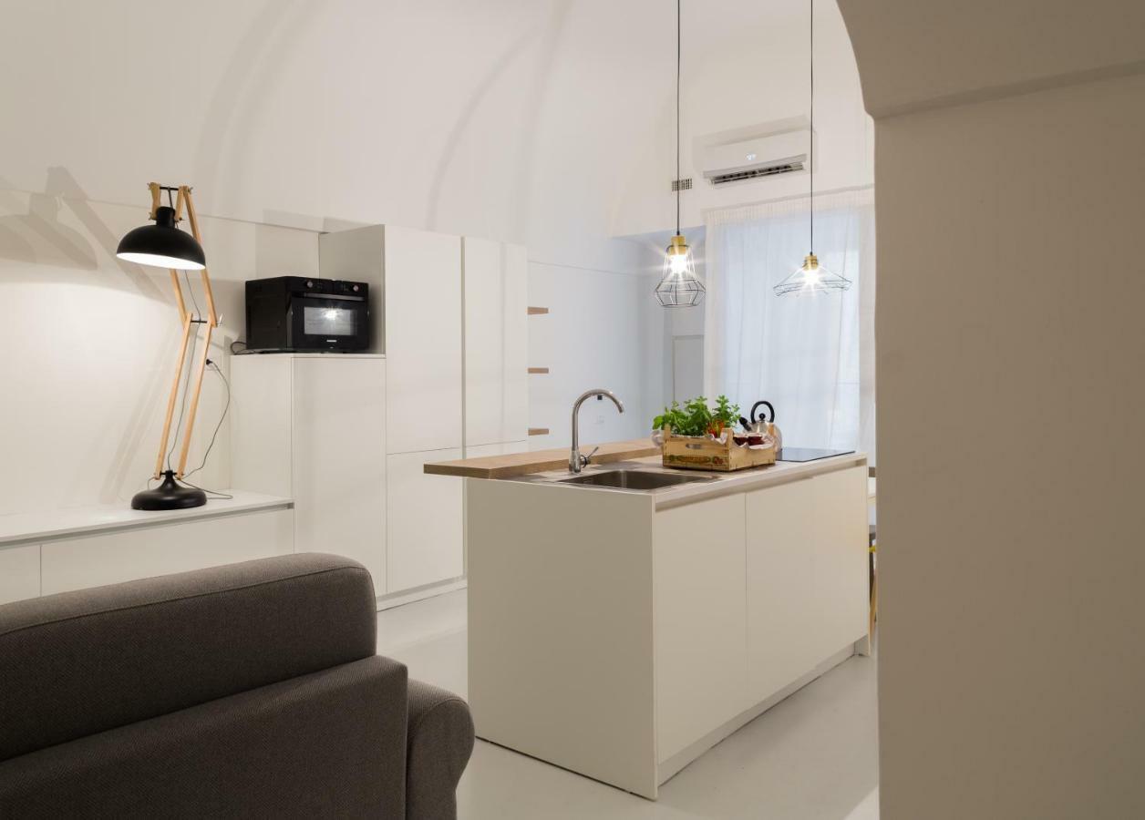 Apartamento B22 - Comfy Beautiful Loft Monopoli Exterior foto